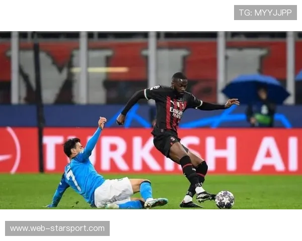 球员在欧冠场边情绪表达引发媒体热议，欧冠观众