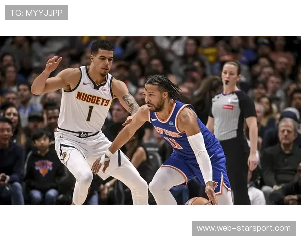 约基奇轰26+9+9，掘金大胜勇士！末节轻松喝饮料享受胜利，约基奇砍下27分11助 掘金5人得分上双