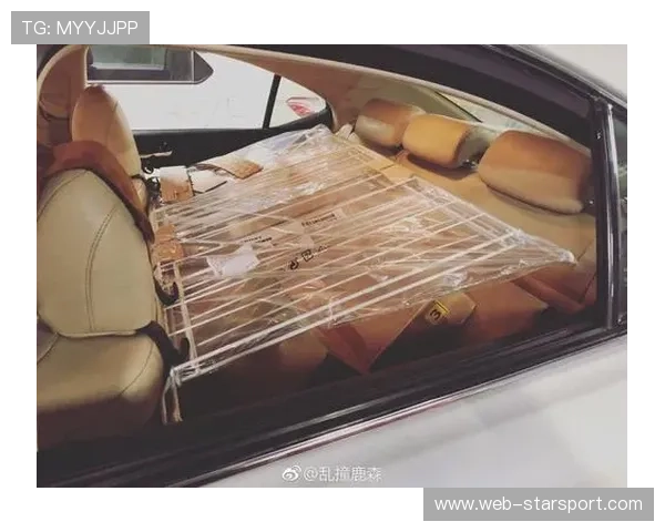 Rakan绕后开团，后排瞬间乱成一团