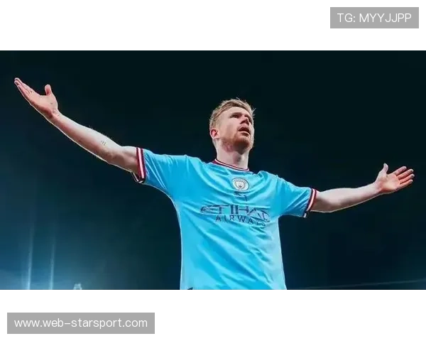 德布劳内长传直塞助攻福登，曼城前场掌控局势