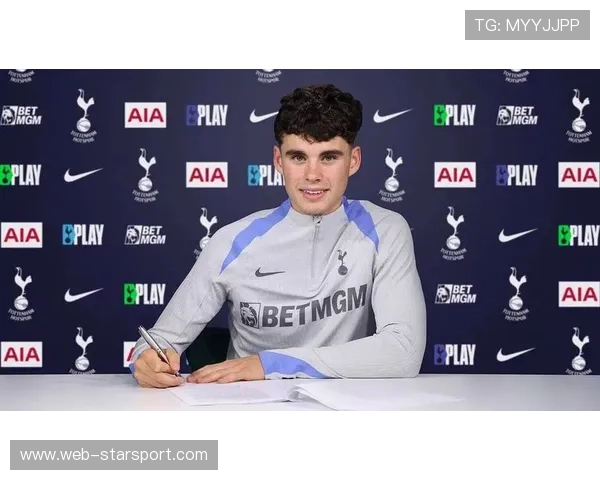 热刺签下利兹联新星格雷，3000万英镑完成转会拼图